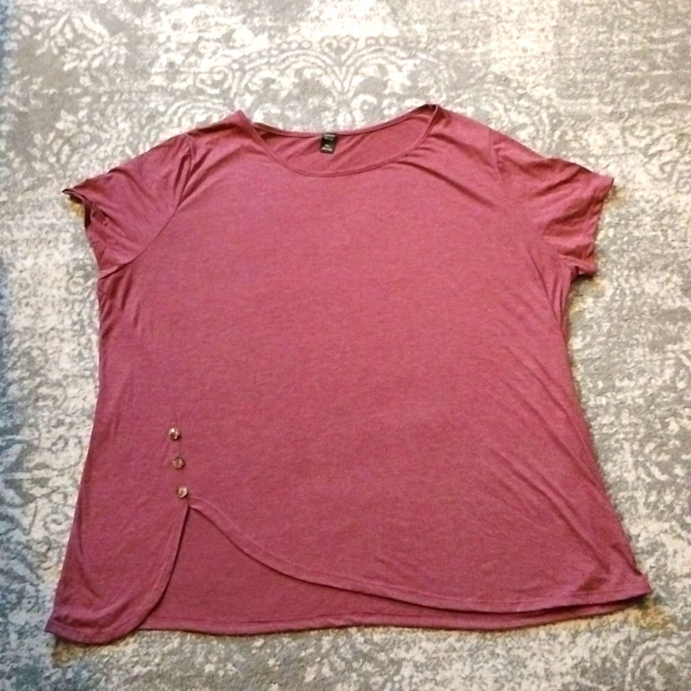 Women's plus size super soft short sleeved top with button detail